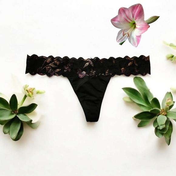 Victoria's Secret Other - NWT Victoria's Secret Panties